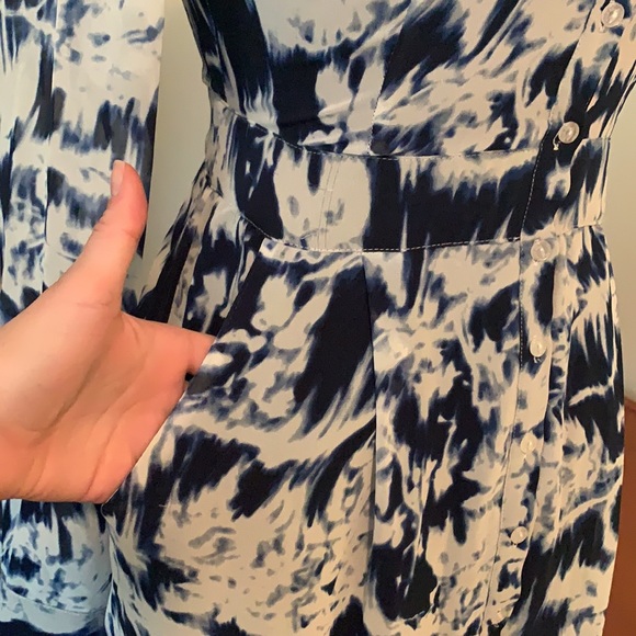 GUESS tie dye dress, size small, HAS POCKETS! β₯οΈ - Picture 4 of 15
